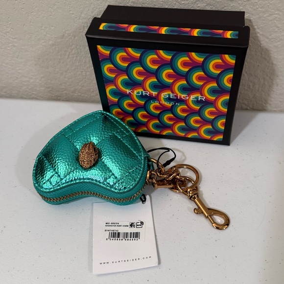 Kurt Geiger Kensington Heart Bag Charm Mid Green - Picture 8 of 8